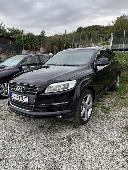 Audi Q7 - 3.0 TDI - 2009 - 7 LOCURI - AUTOMATA