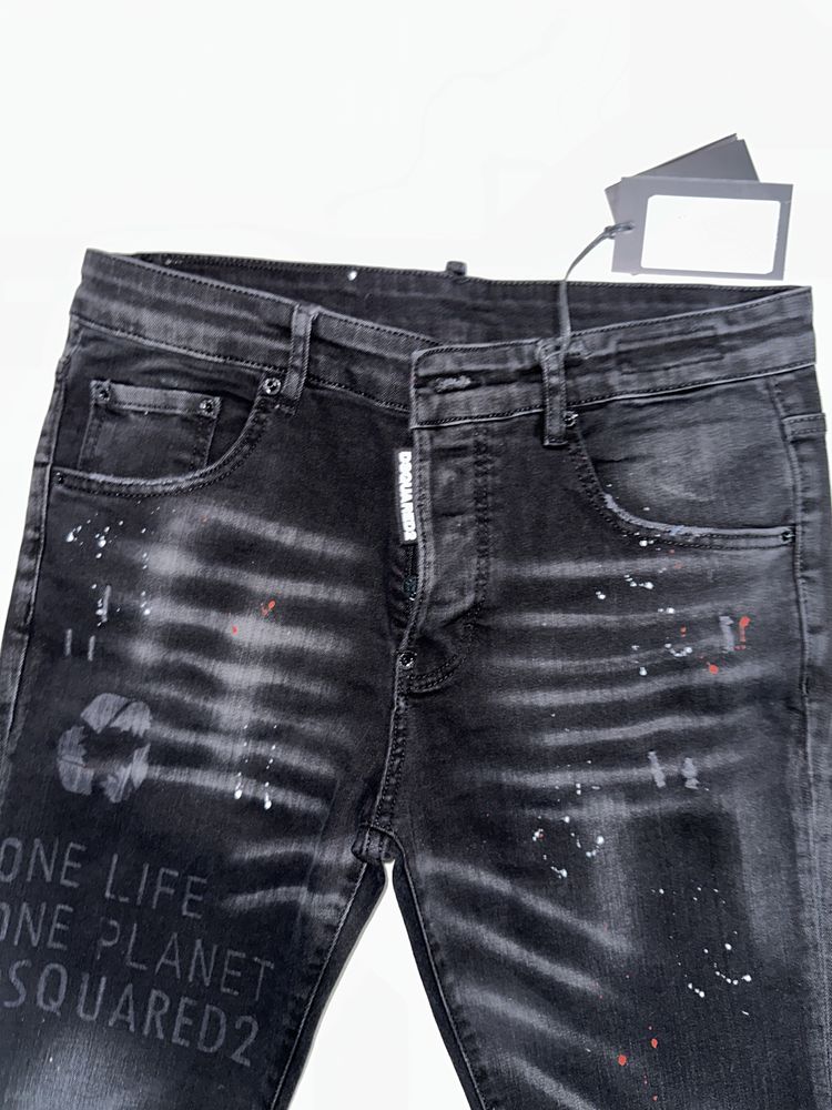Blugi Dsquared colectia noua
