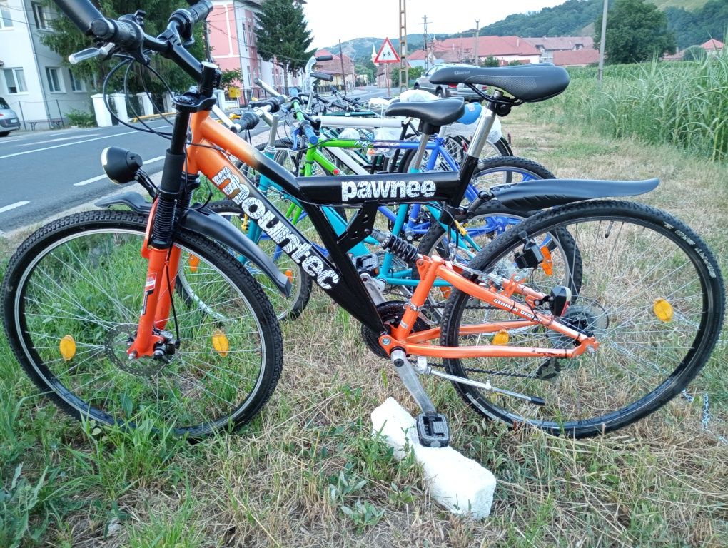 Bicicletă pentru adulți pe 28" adusă din Germania. Cadru mare .