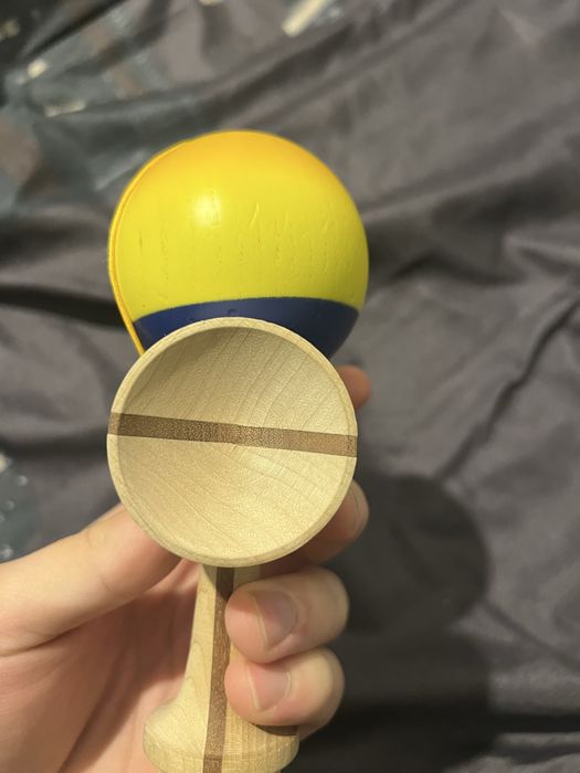 kendama sol zobens Costa