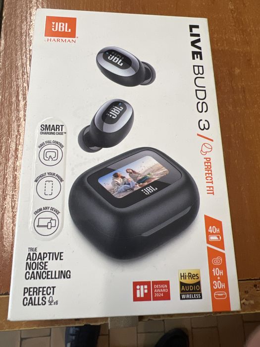 Блутут слушалки JBL