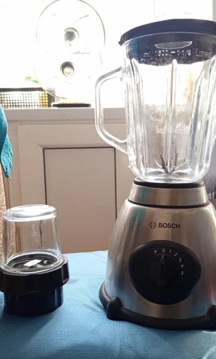 Продам блендер бош