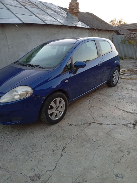 Fiat punto de vanzare