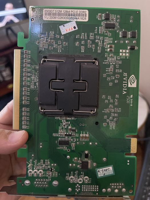 Видеокарта 8500 GT 512 мб на 128 оригинал