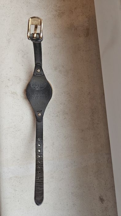 Часовник Fossil ES2830