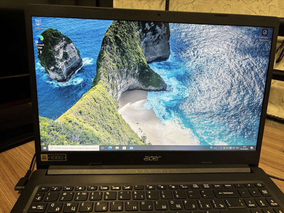 продается ноутбук Acer