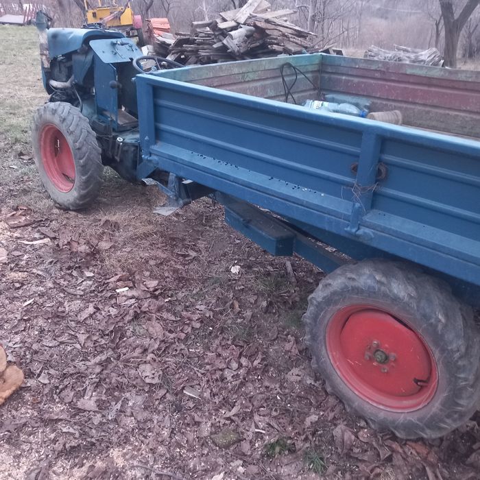 Motoagricola ferari și  freză după motocultor goldoni