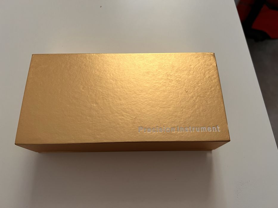 Hyaluron pen - volumizare buze