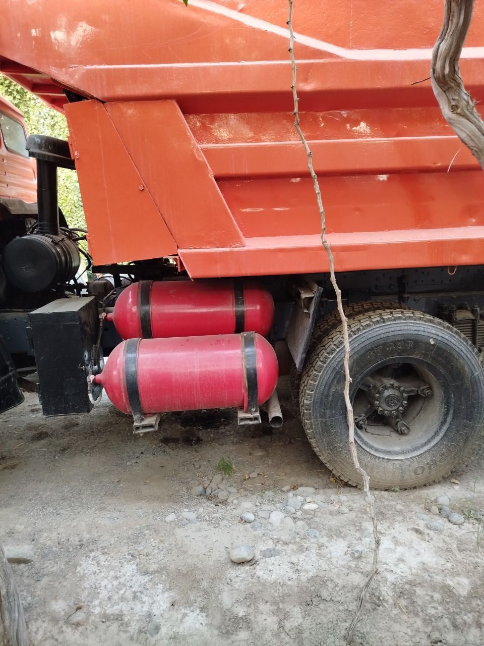 Kamaz 6511 gazli samasval