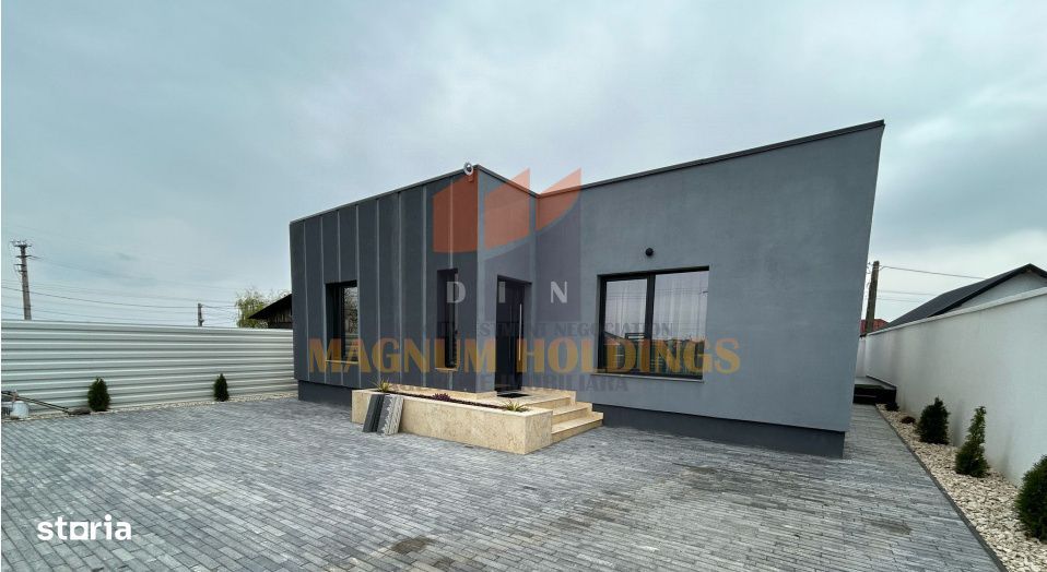 Casa tip mediteranean, parter, Smeura