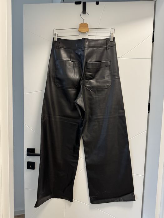 Кожен панталон Zara - 40 размер