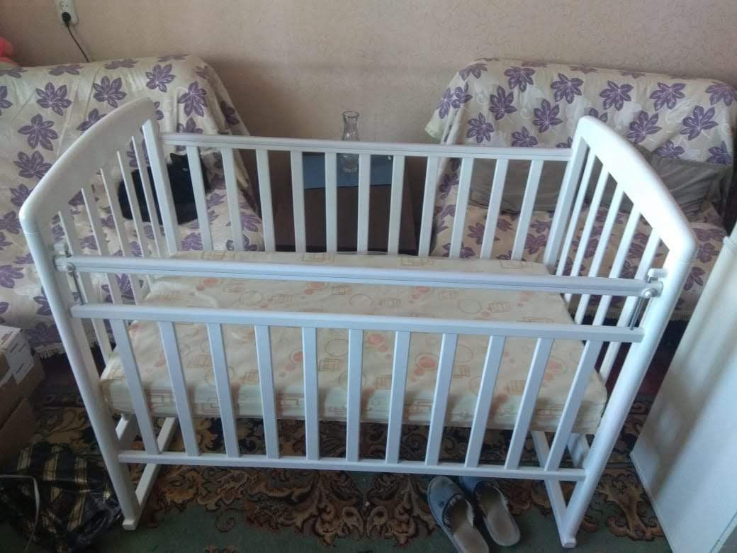 Продам детскую кроватку