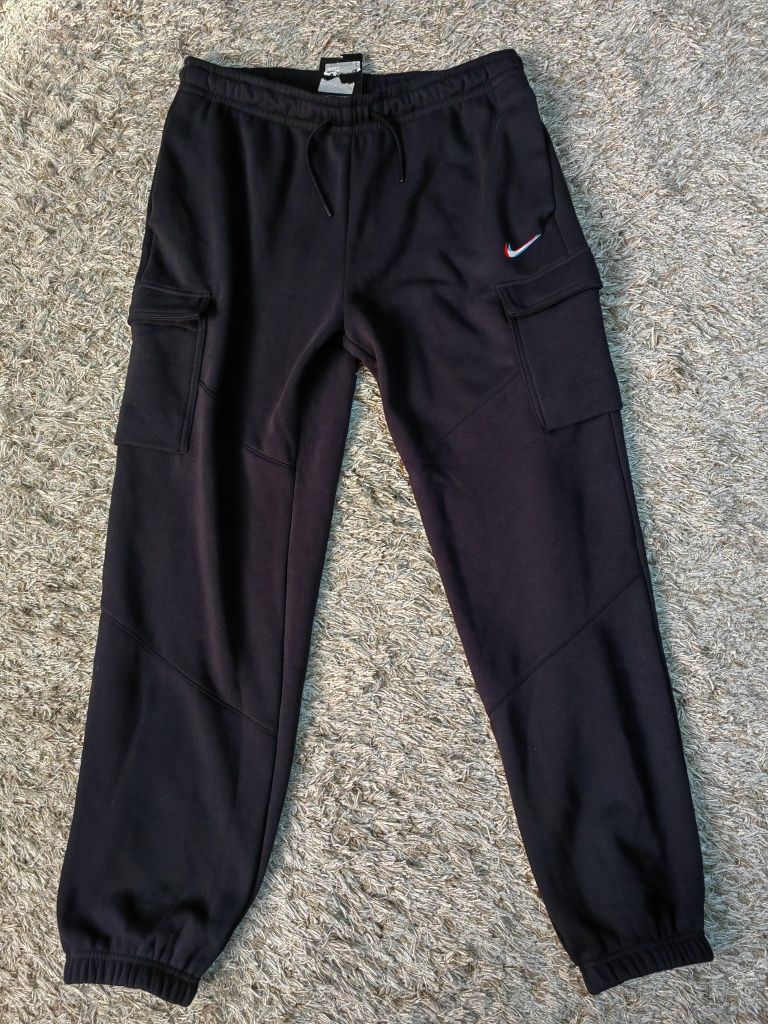 Pantaloni Nike barbatesti