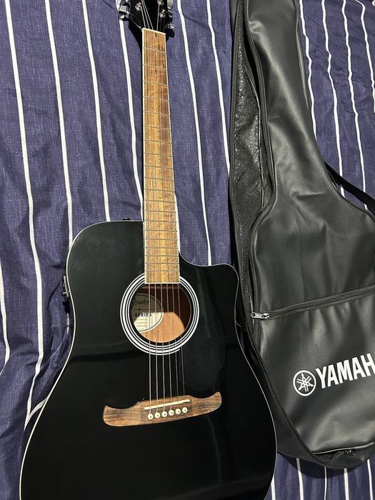 Продаётся гитара фирма Fender (FA-120CE BLK) как новая без дефектов