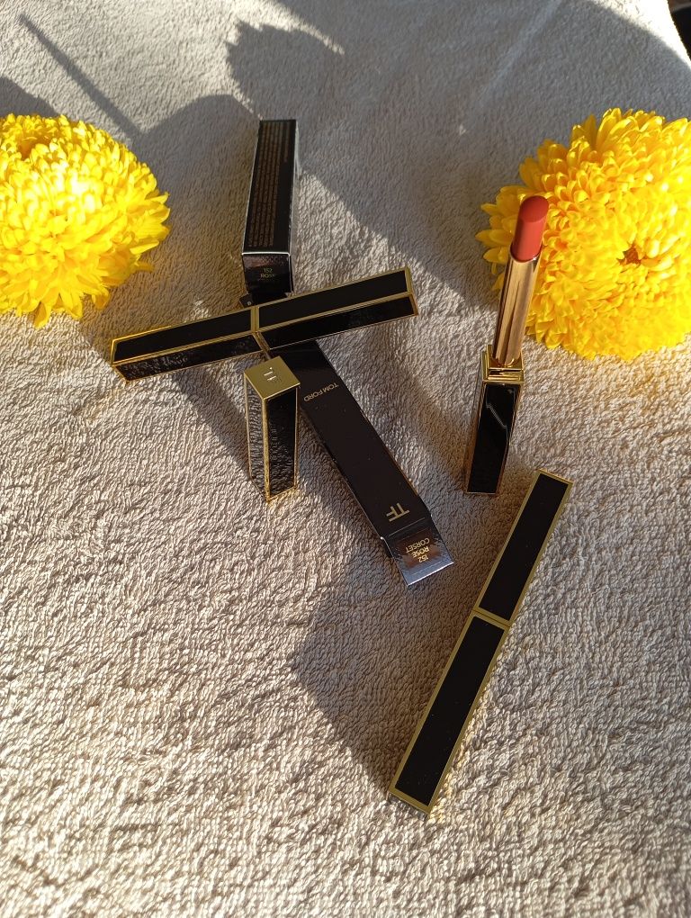 Reducere Ruj Tom Ford Slim stick cul. 151, 152, 150, 100