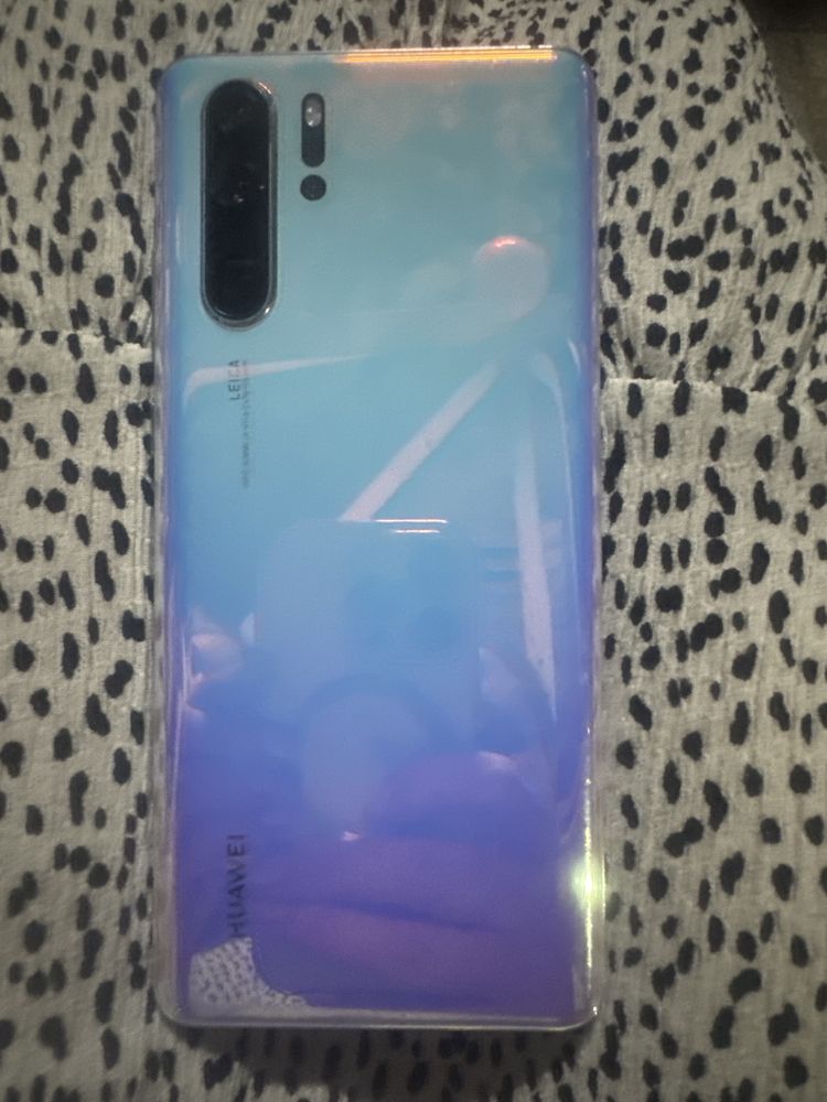 Vand telefon huawei P30 pro