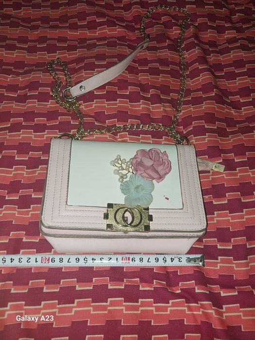 Продаю сумки по дещевле