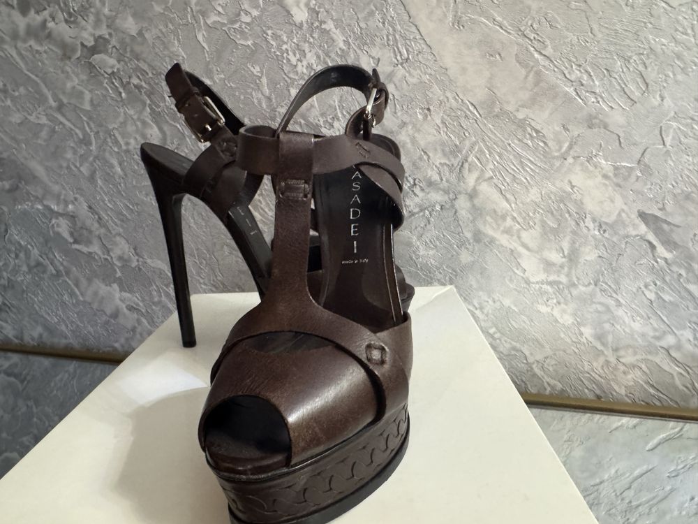 Casadei 36 noi autentici