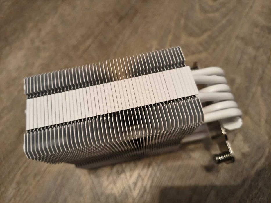 Охлаждане ThermalRight BURST ASSASSIN 120 VISION, 2.4 IPS дисплей