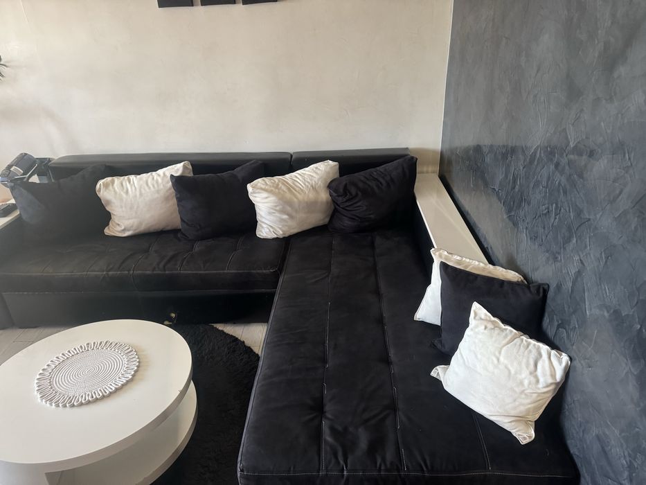 Ъглов диван с опция сън