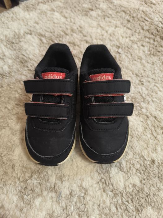 Маратонки nike, puma, adidas