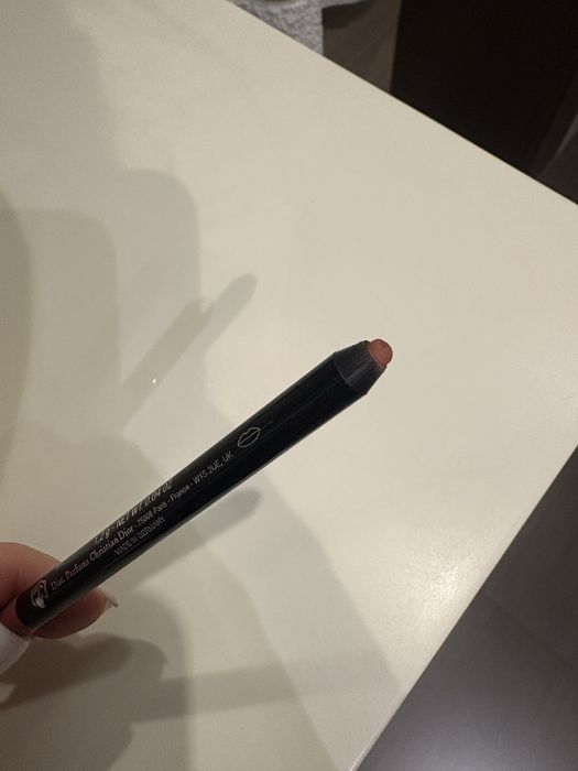 Молив за устни Dior, nude look 100