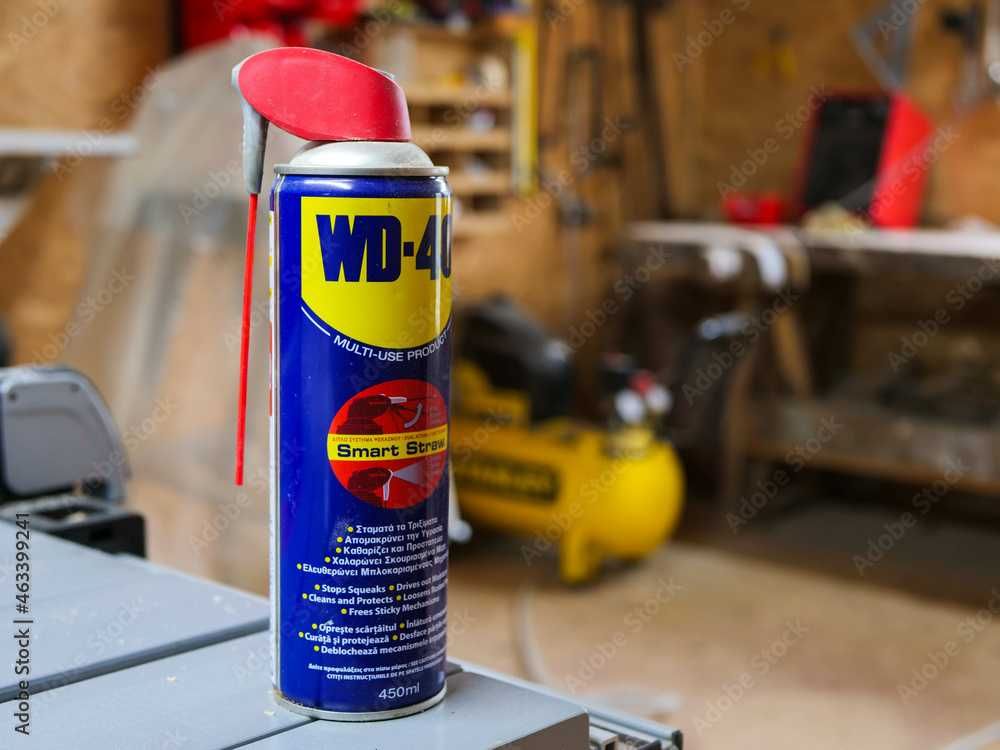 Мултифункционален спрей-техническа смазка WD-40