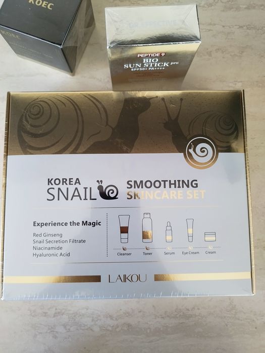 Подаръчен корейски сет   LAIKOU с екстракт от охлюв (5 продукта)