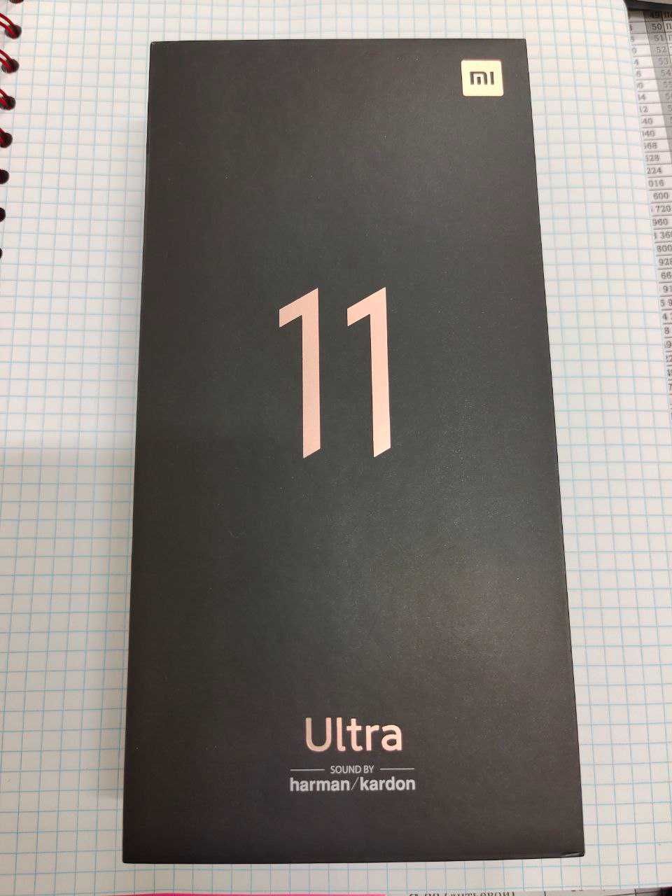 телефон Mi 11 Ultra в отличном состоянии