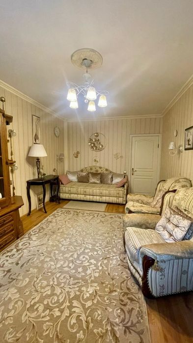 2-комнатная квартира мкр Самал 13, 2/5, 53м²