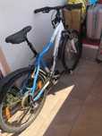 Vând bicicletă HT Luna cu roți de 28 cm