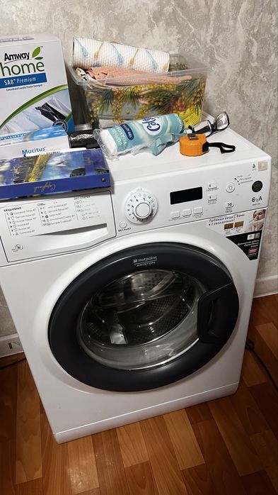 Продам стиральную машина Ariston