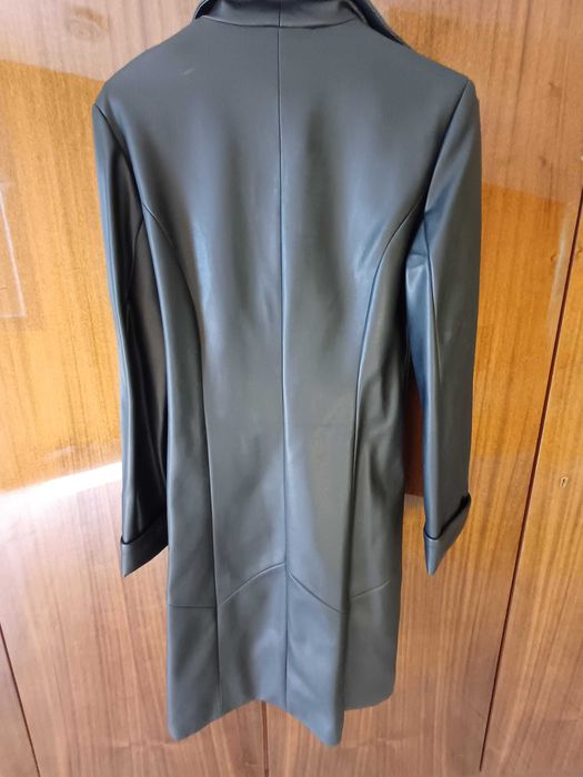 Дамско кожено яке