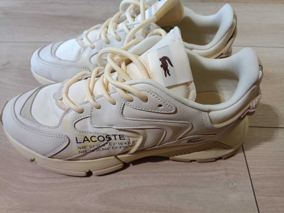Маратонки Lacoste