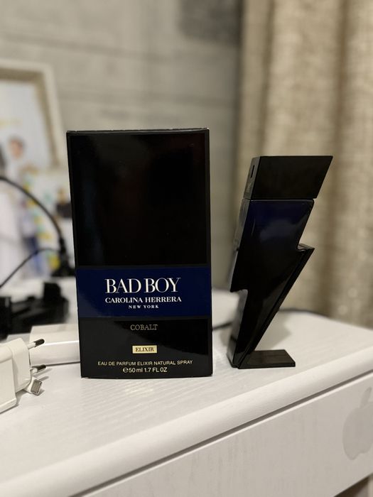 Парфюм carolina herrera bad boy