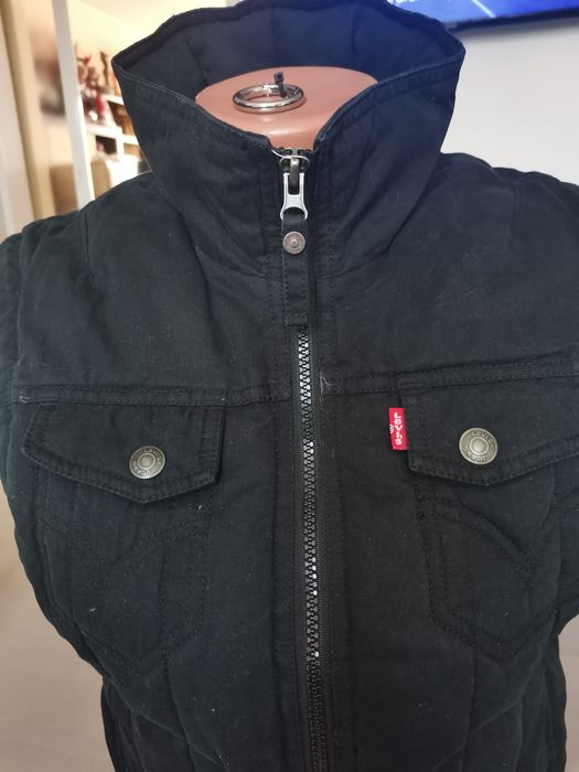 Vand vesta LEVI'S marimea S