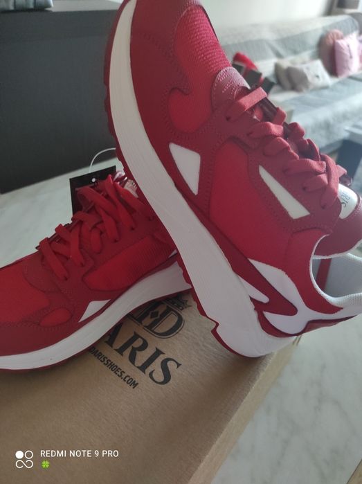 Сникърси Дарис Нови - 39 номер Нови