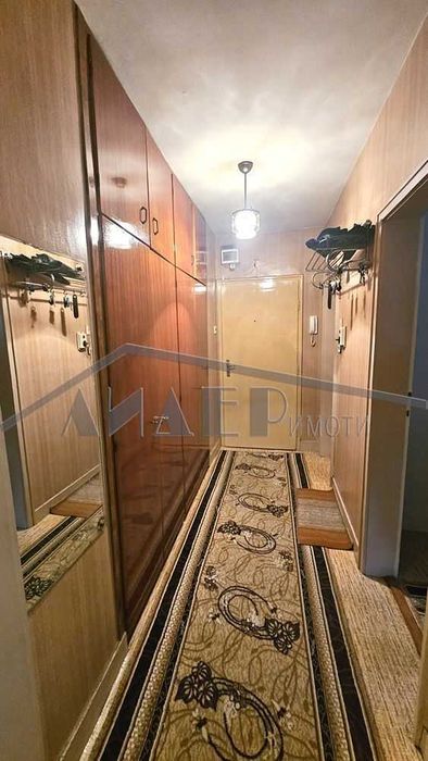 3-стаен с реална площ от 99 кв.м. в кв. Въстанически