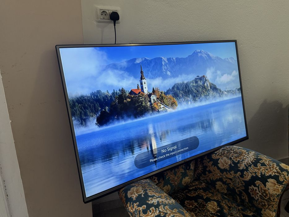 LG Smart Televizor 55 de Inch