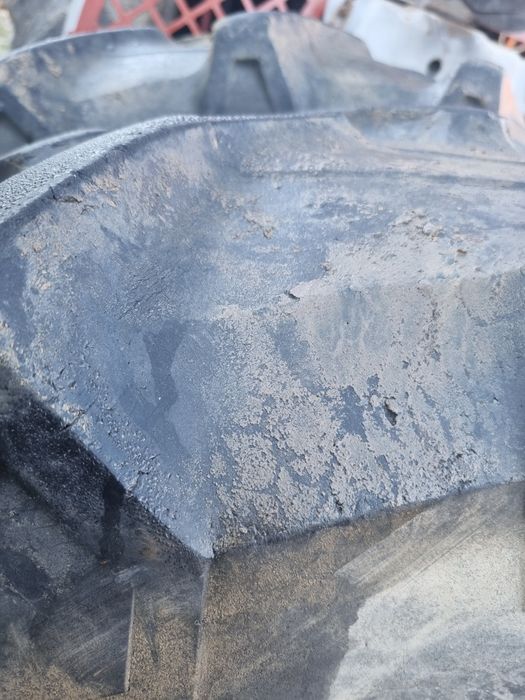 Vând Caucucur Radiale