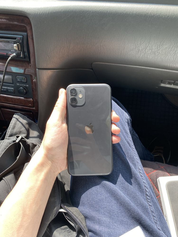 Iphone 11  128GB