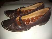 Обувки н.37 на DORKING испански естествена кожа цвят т.кафяв