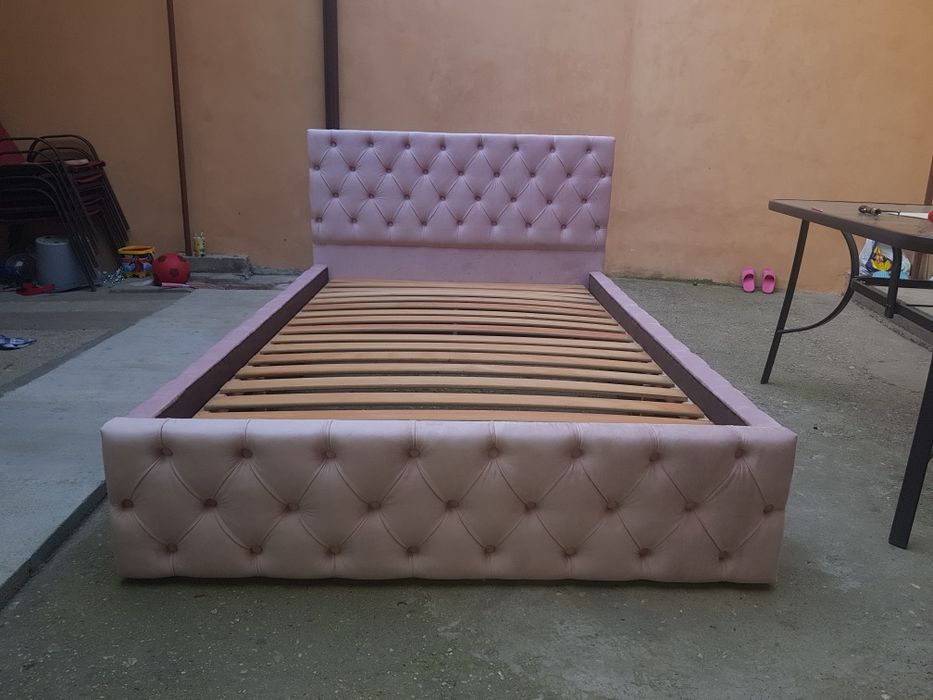 Dormitor Chesterfield l