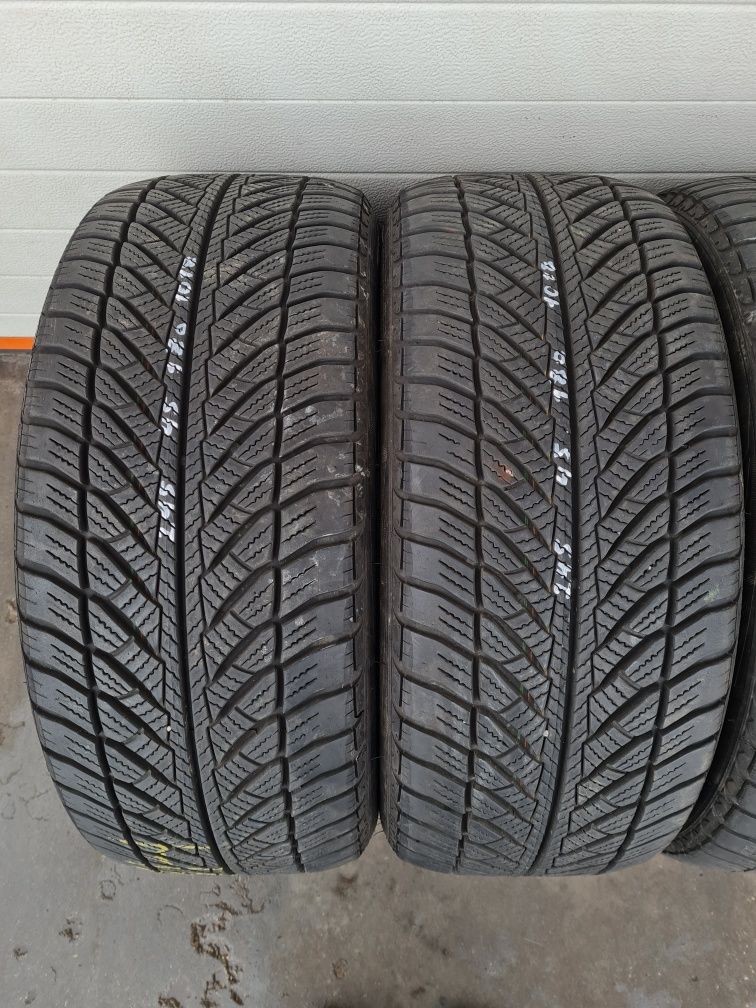 Зимни гуми 4 броя GOODYEAR UltraGrip8 245 45 R18 дот 1018