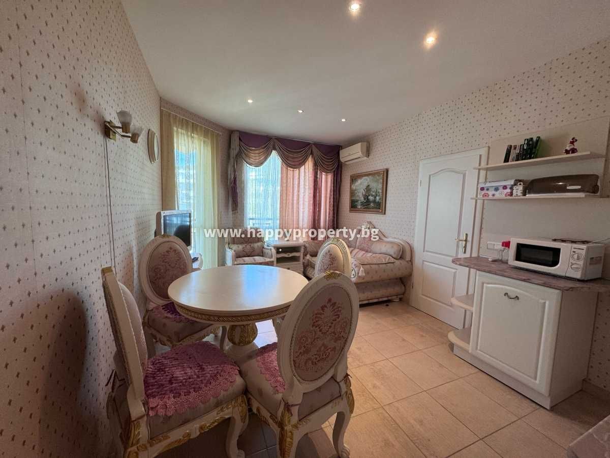 Продава се Двустаен апартамент в к.к. Елените - 52 кв.м за 1210 €/кв.м - Снимка #3