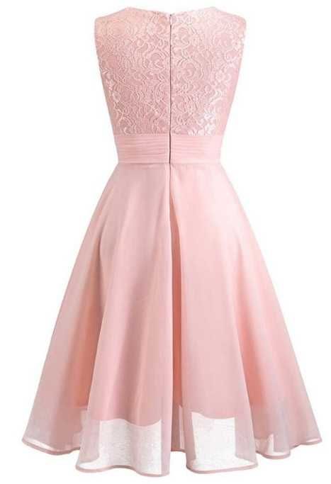 Елегантна дамска рокля в розово