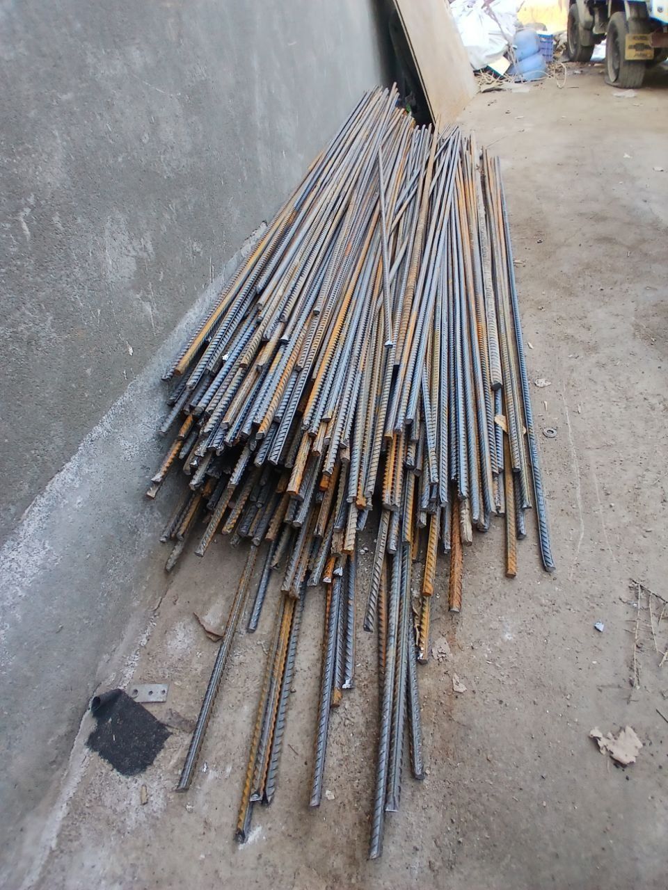 Metallom olamiz. Metallolom olamiz luboy metal