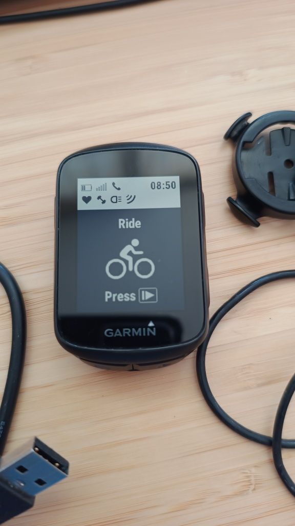 Garmin Edge 130 велокомпютър