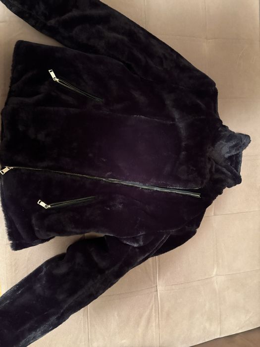 Дамско яке Guess