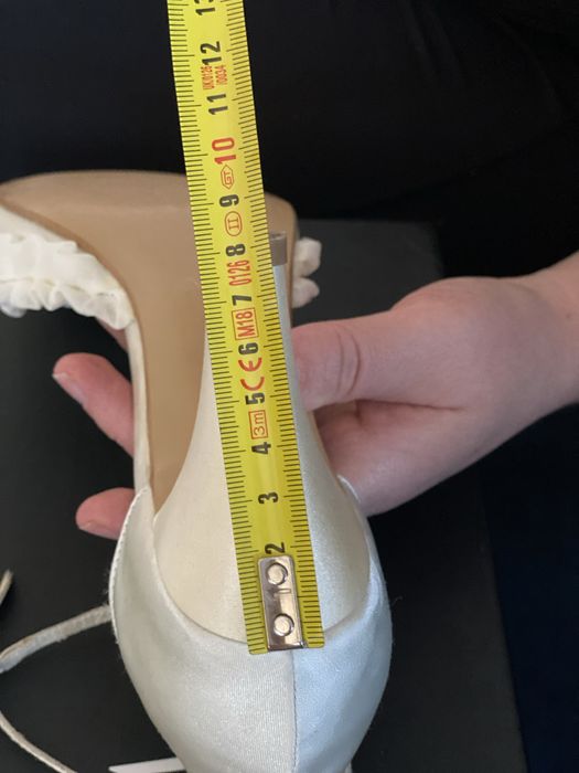 Pantofi (Mihai Albu)